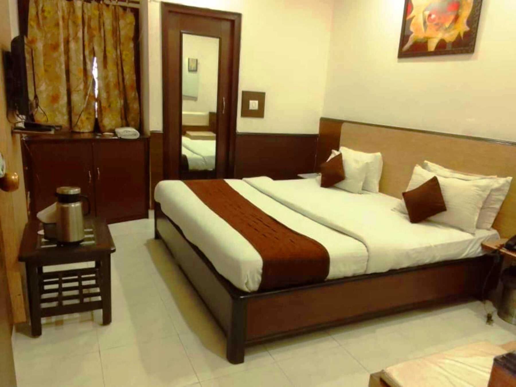 Hotel Holiday Comfort אמריצר מראה חיצוני תמונה